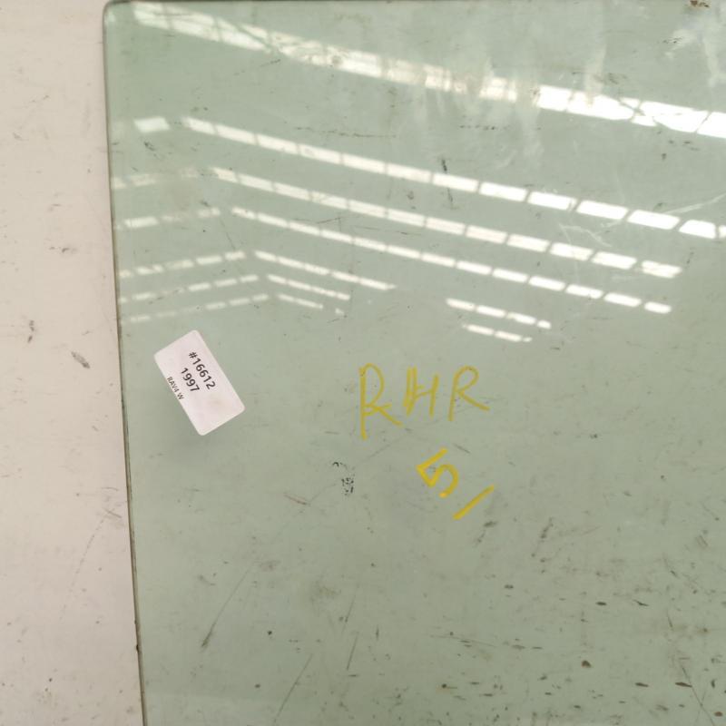door window rear right