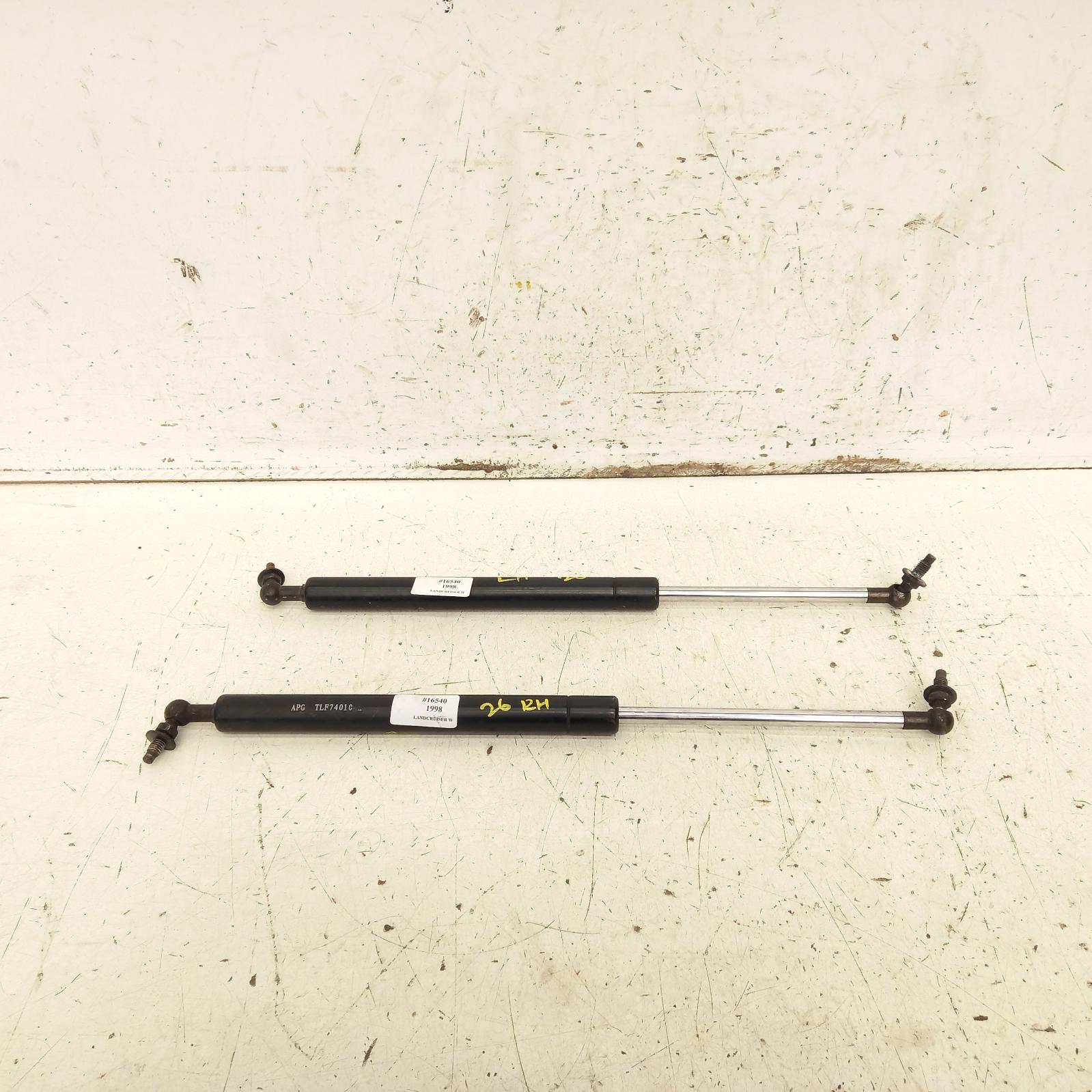 Landcruiser Bonnet Hinge/strut 1998-2007 100 series,struts (pair),01/98-10/07 00016540 #415652