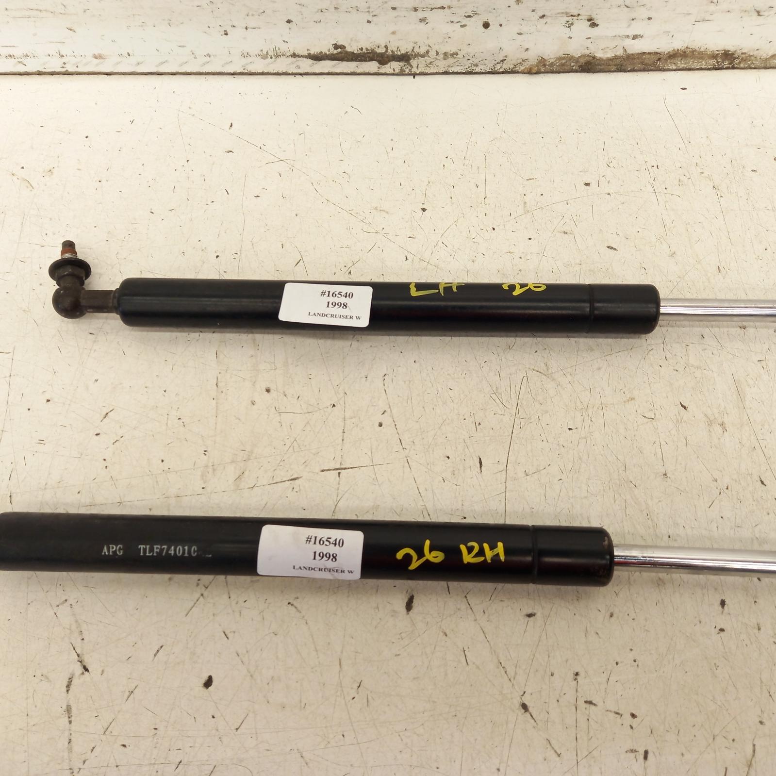 Landcruiser Bonnet Hinge/strut 1998-2007 100 series,struts (pair),01/98-10/07 00016540 #415652