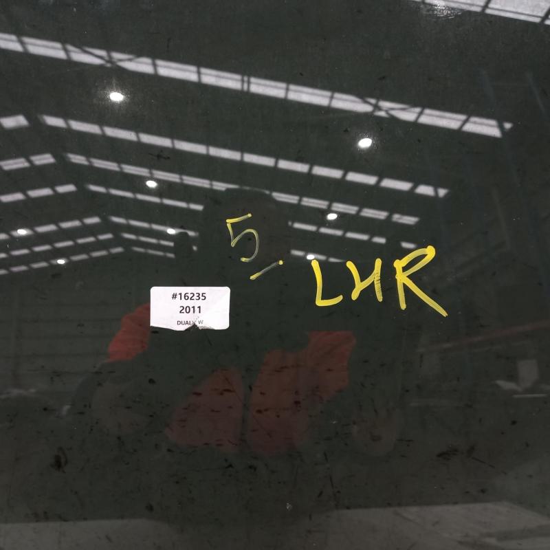 door window rear left