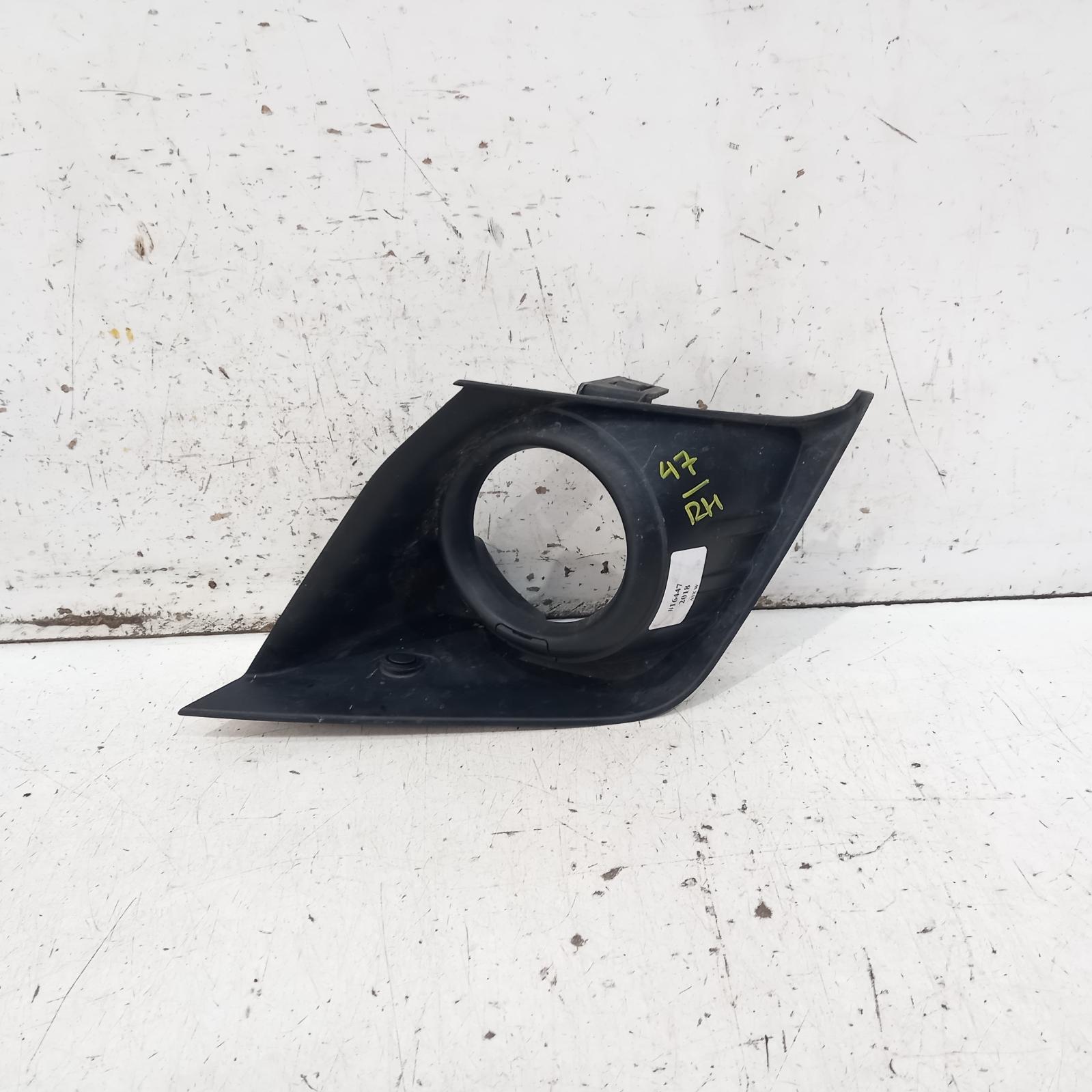 Asx Grille 2014-2019 bumper grille (rh side),xb-xd,05/14-05/19 00016447 #417880