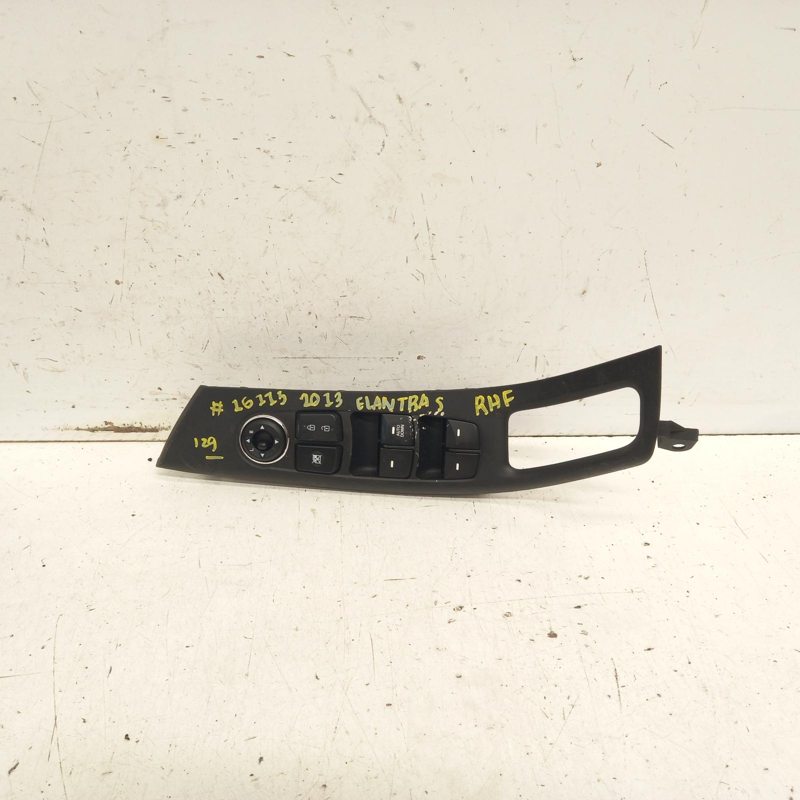Elantra Power Door Window Switch 2011-2015 rh front (master switch),bare switch only,w/ auto down type,md,03/11-11/15 00016115 #418556