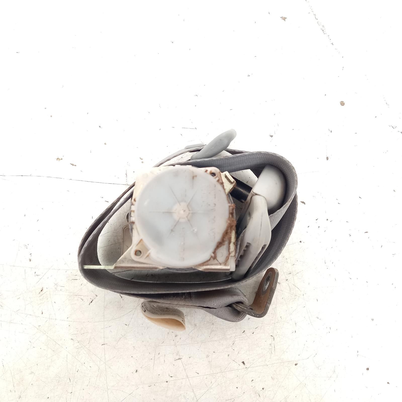 Hilux Seat Belt Stalk 2005-2011 rh rear,seat belt only,dual cab,light grey,03/05-06/11 00016854 #422407