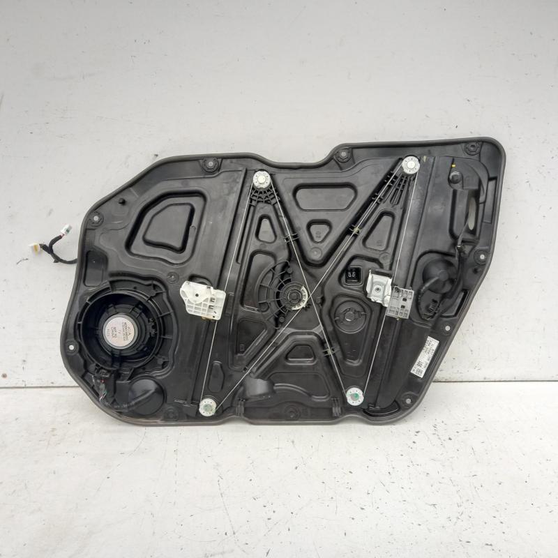 window regulator/motor front left