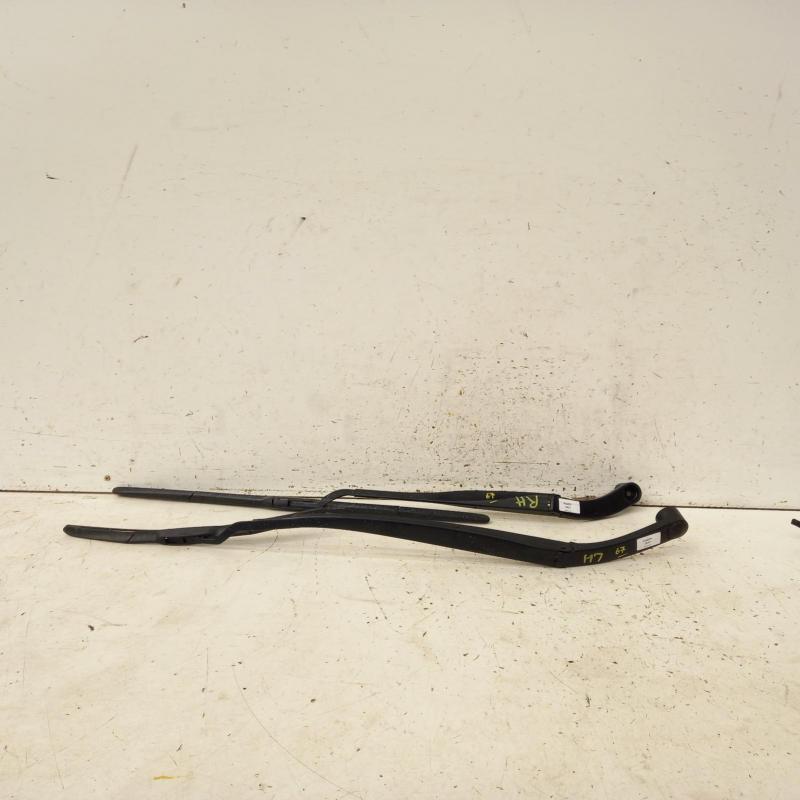 wiper arm