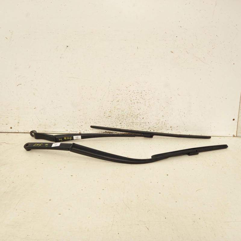 wiper arm