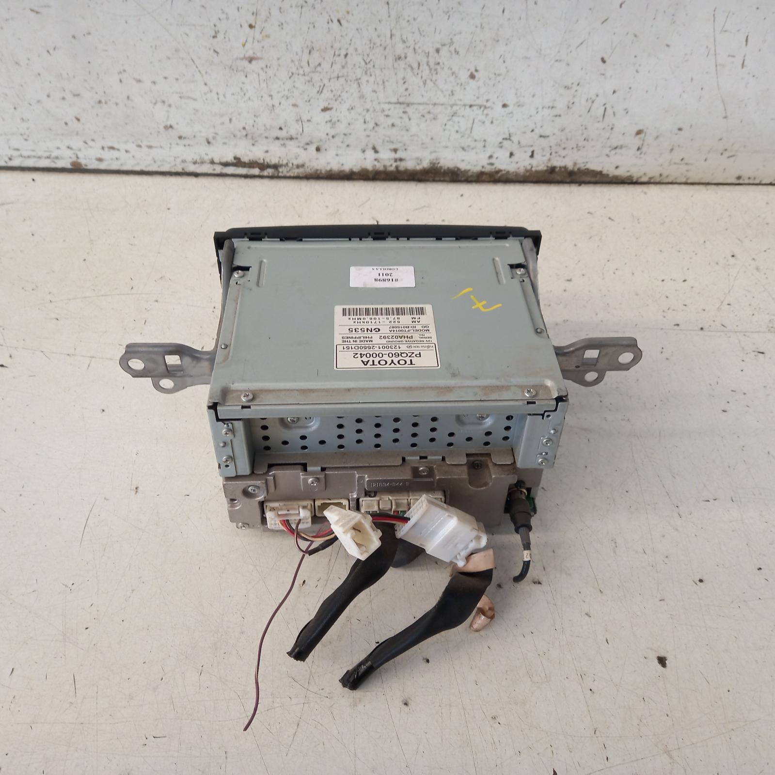 Corolla Stereo/head Unit 2007-2013 radio/cd player,zre152/153r,chrome button,03/07-10/13 00016898 #425653