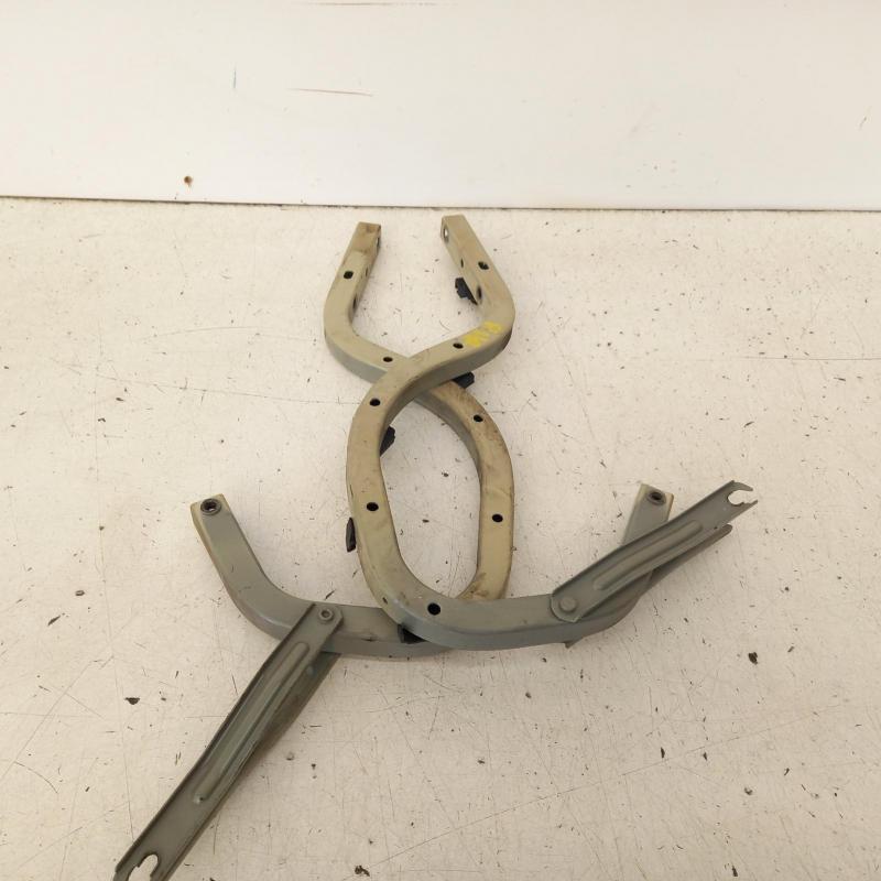 bootlid/tailgate hinge