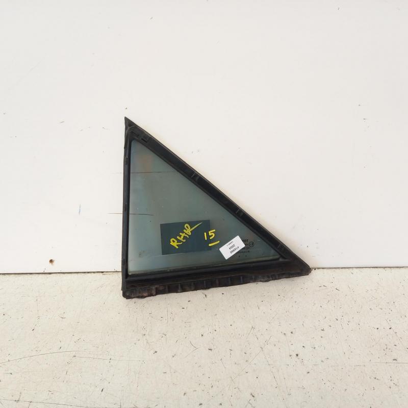 quarter door glass rear right