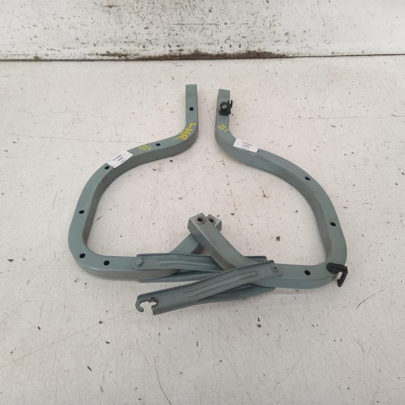 bootlid/tailgate hinge