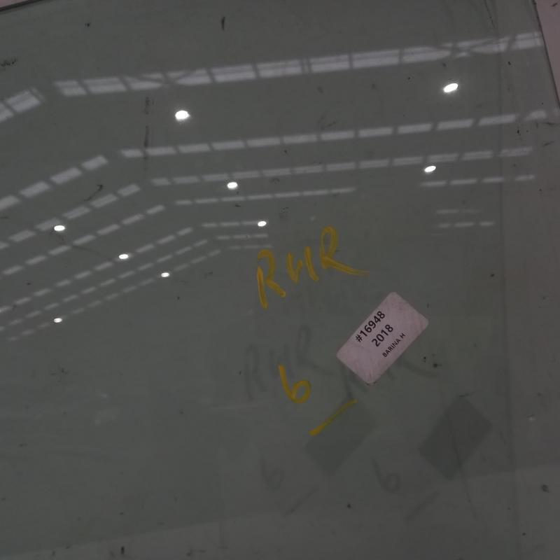 door window rear right