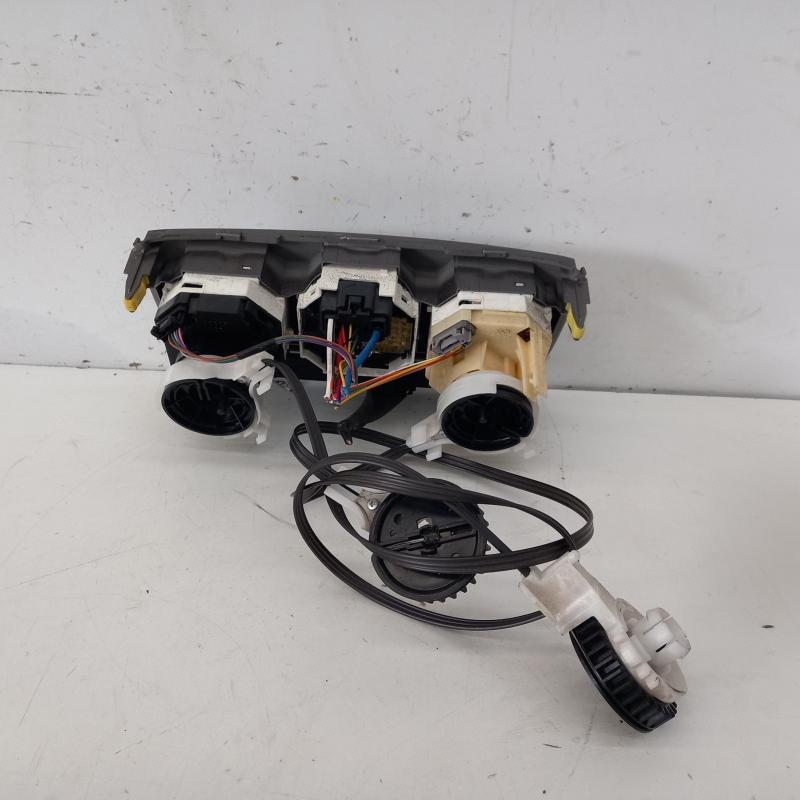 heater/aircon controls