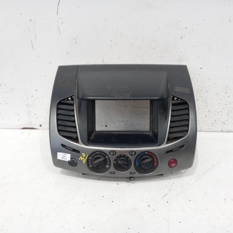 heater/aircon controls