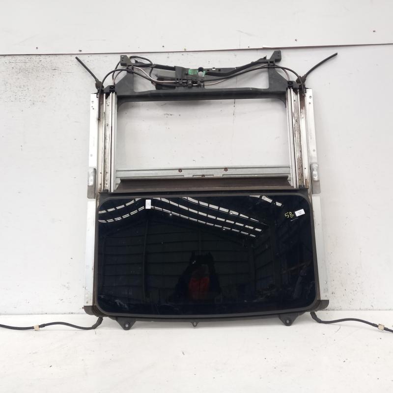 roof glass/sunroof