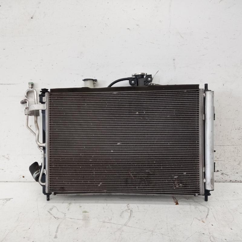 449936, Used aircon condenser for 2016 i30 gd, 1.8, petrol, 04/1502/17