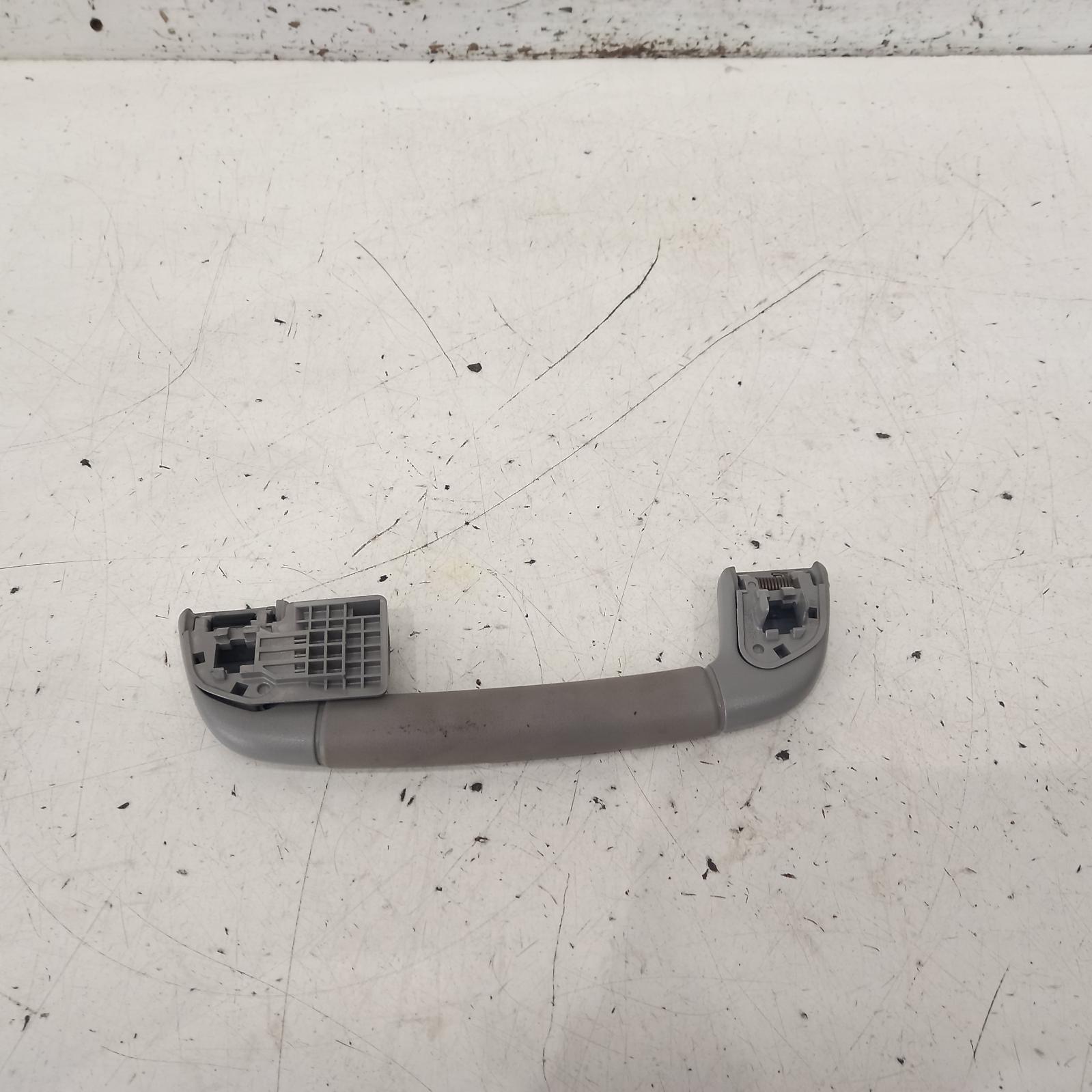 Aurion Grab Handle 2006-2012 gsv40r 10/06-03/12 00017411 #450384