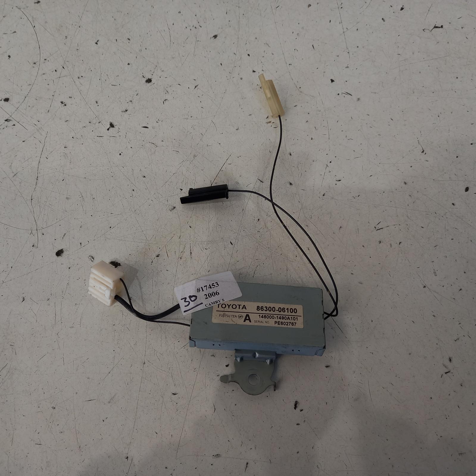 453340, Used miscellaneous switch relay for 2006 Camry xv40, 06/0602/12