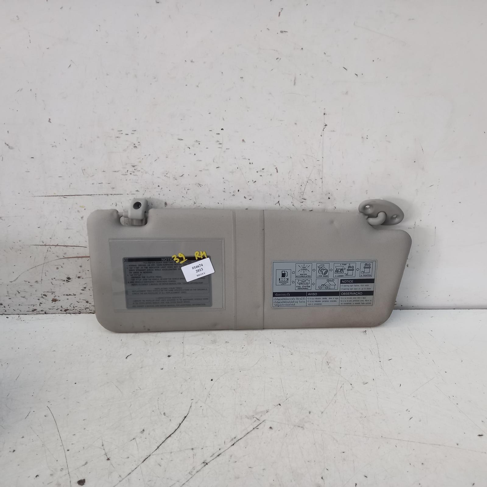 Hilux Sunvisor 2005-2015 rh side,02/05-08/15 00016674 #453732