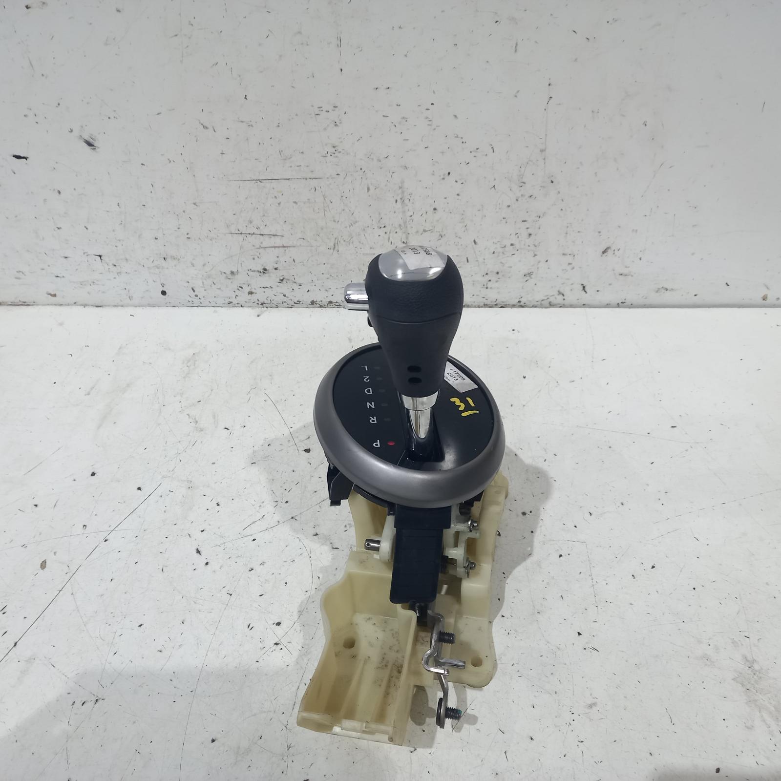 I20 Gear Stick/shifter 2010-2015 auto shifter,pb,4 speed,07/10-12/15 00017508 #455386