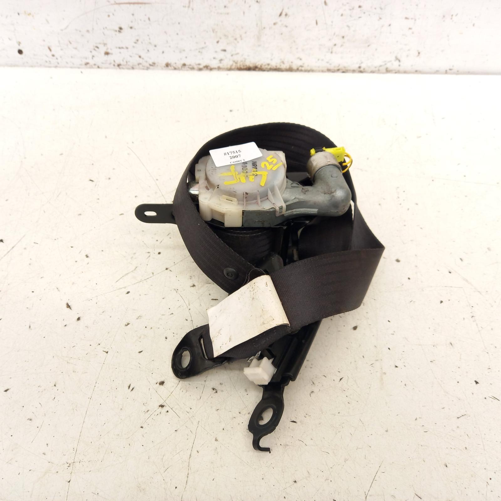 Camry Seat Belt Stalk 2006-2011 lh front,seat belt only,acv40,06/06-11/11 00017515 #455594
