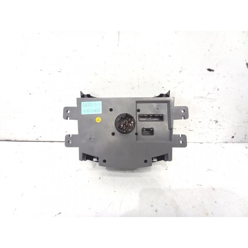 heater/aircon controls