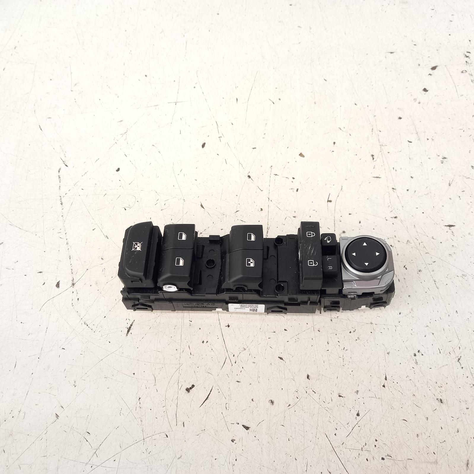 Cerato Power Door Window Switch 2018-2022 rh front (master switch),bd,sedan/hatch,04/18- 00016153 #457262