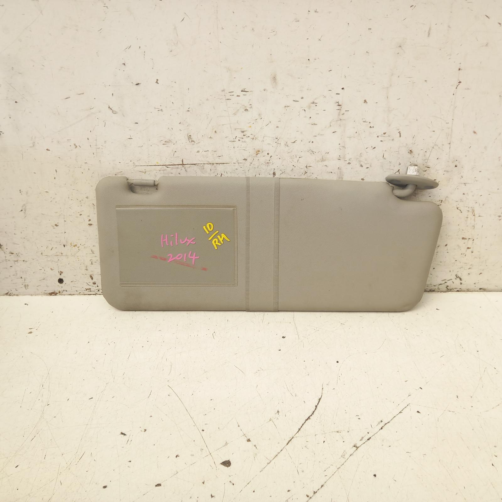 Hilux Sunvisor 2005-2015 rh side,02/05-08/15 partwh #458878