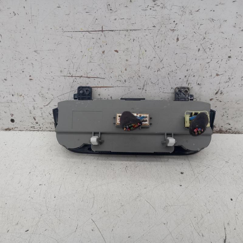 heater/aircon controls