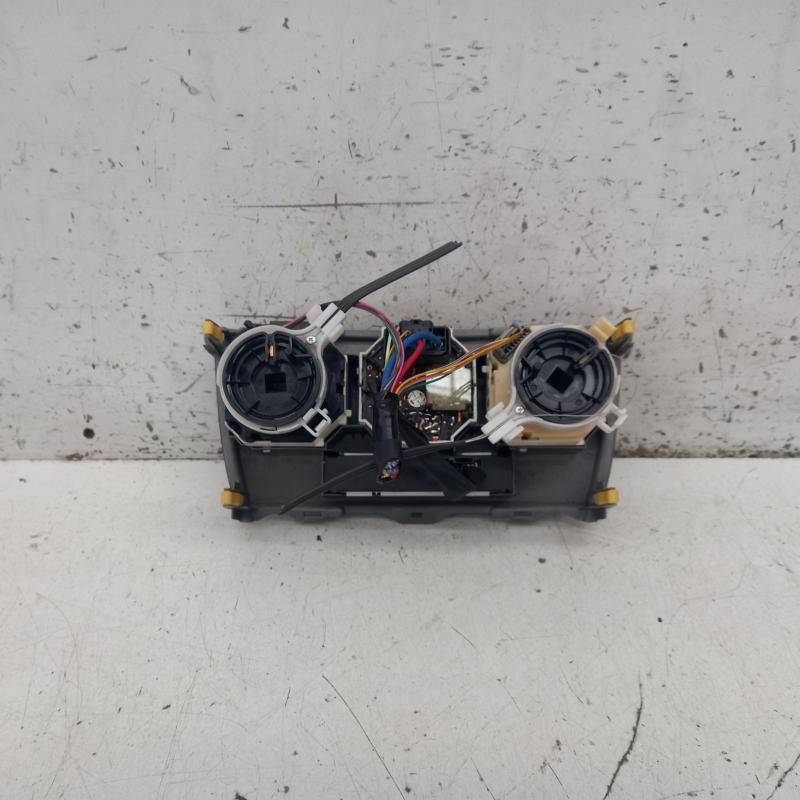 heater/aircon controls