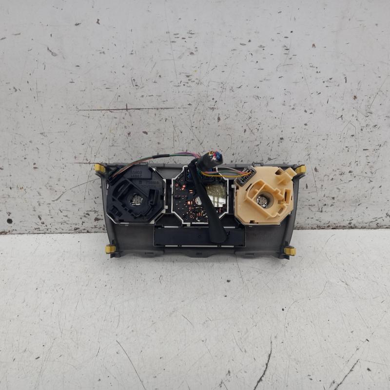 heater/aircon controls