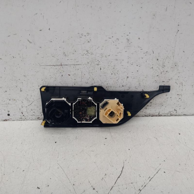 heater/aircon controls