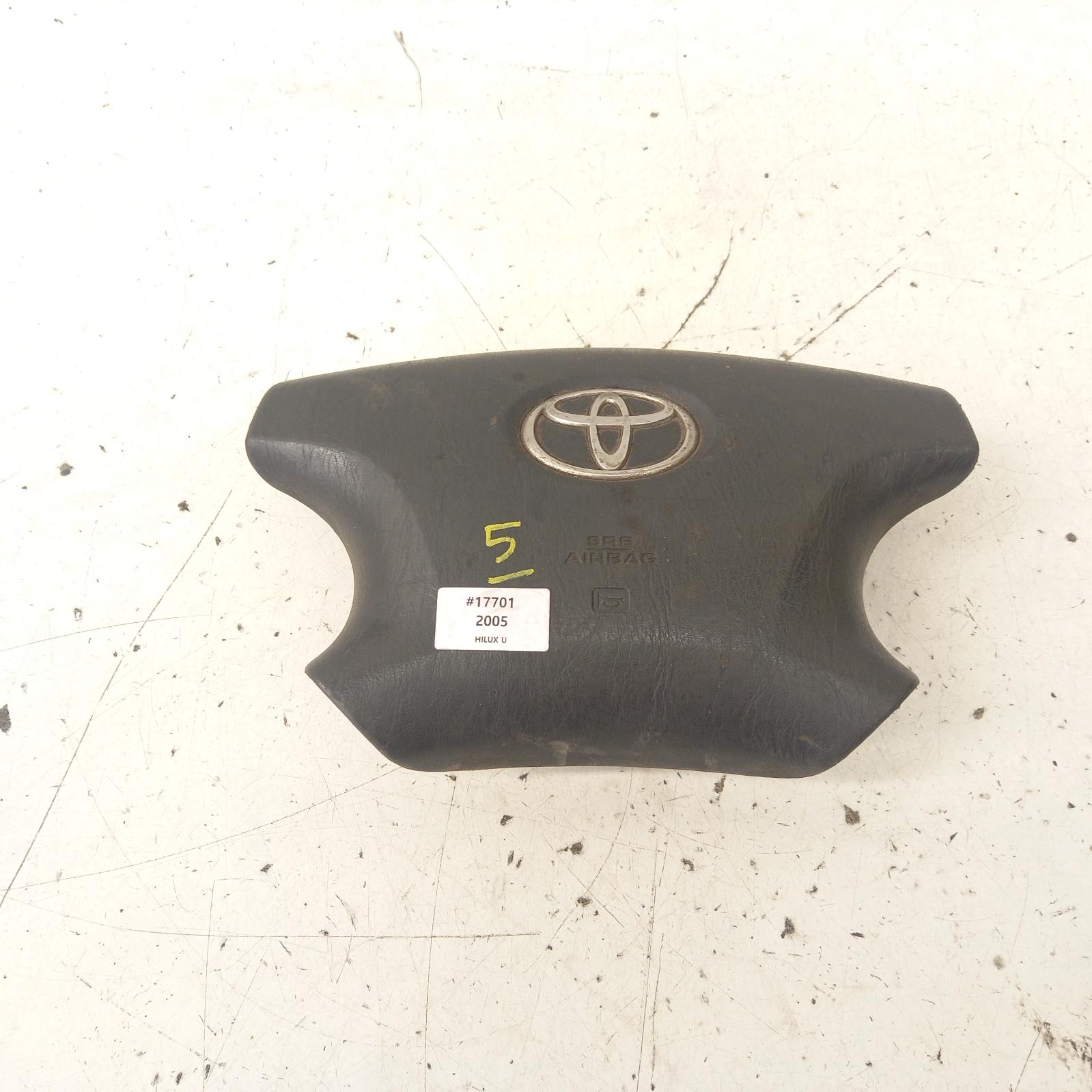 Hilux Airbag Right 2005-2011 steering wheel,black,non audio control type,02/05-06/11 00017701 #462253