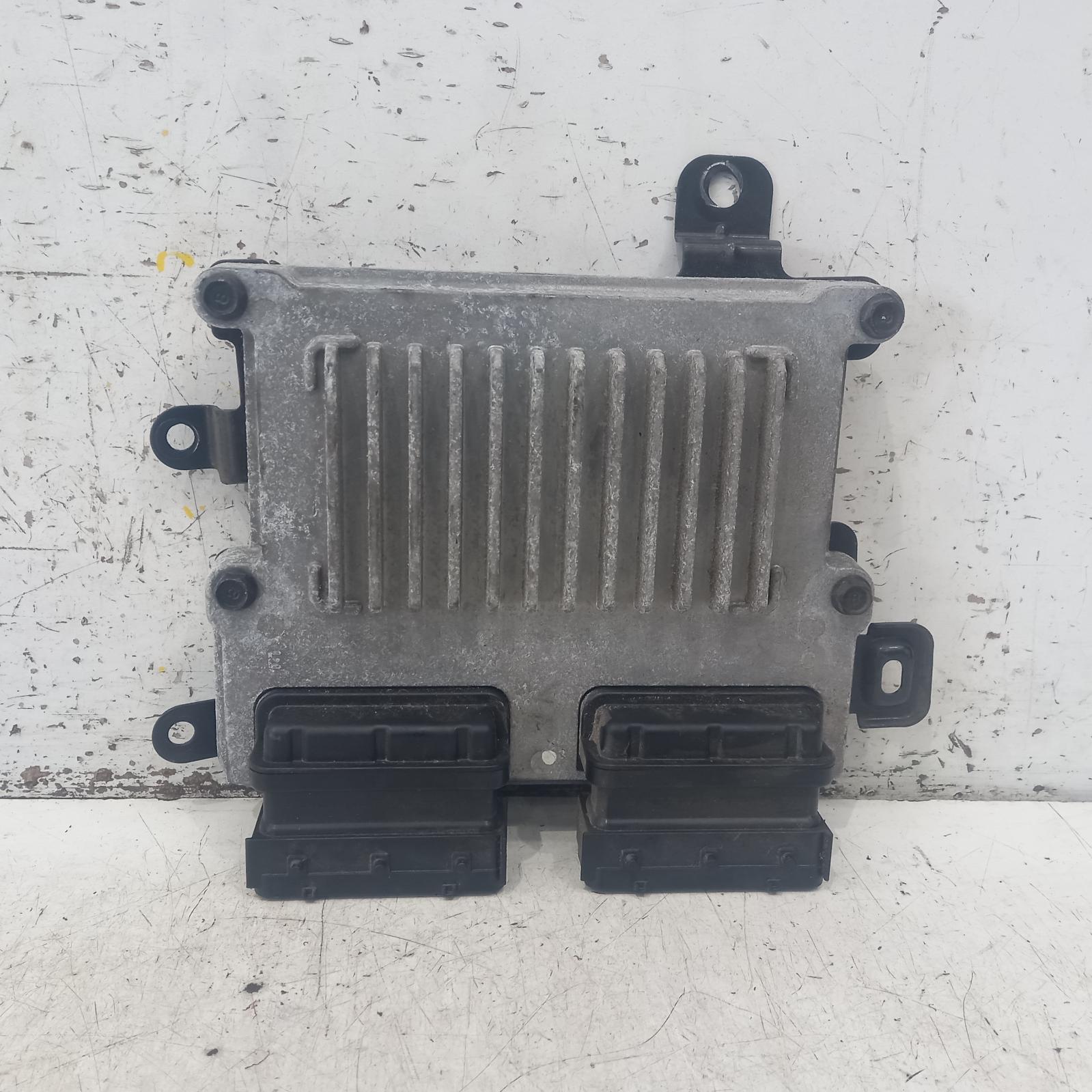 Carnival/Grand Carnival Ecu 2010-2014 engine ecu,3.5,g6dc,auto t/m,ecu only,vq,03/10-12/14 00017660 #463307