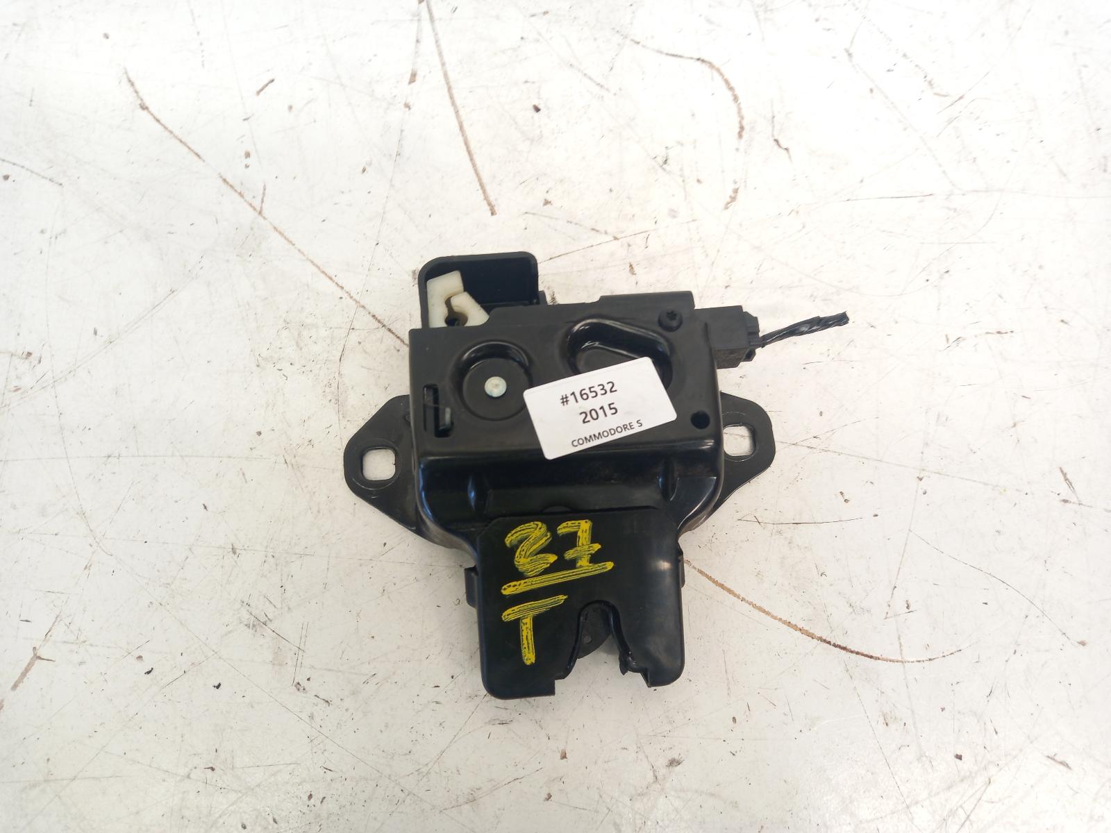 467316, Used door/boot/gate lock for 2015 commodore bootlid latch, ve