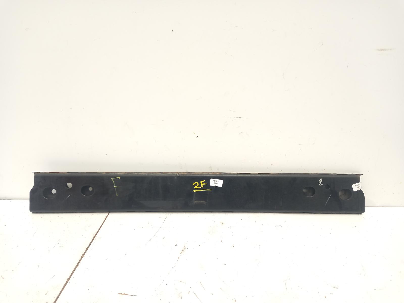 467783, Used bar reinforcement/bracket front for 2008 hilux main