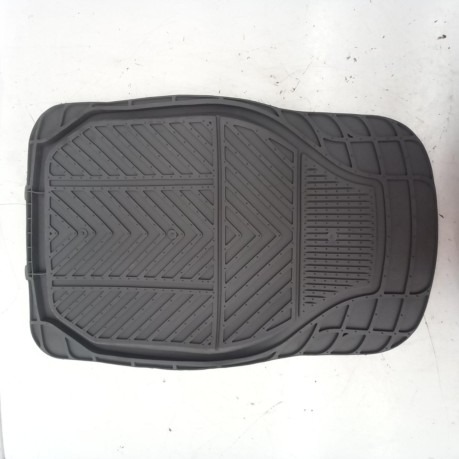 Hilux Floor Mats 2005-2011 03/05-08/11 00017840 #468804