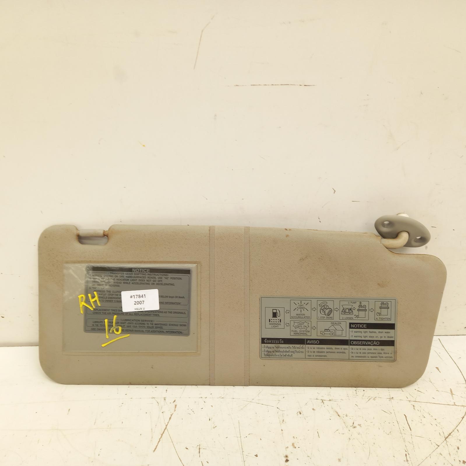 Hilux Sunvisor 2005-2015 rh side,02/05-08/15 00017841 #469573