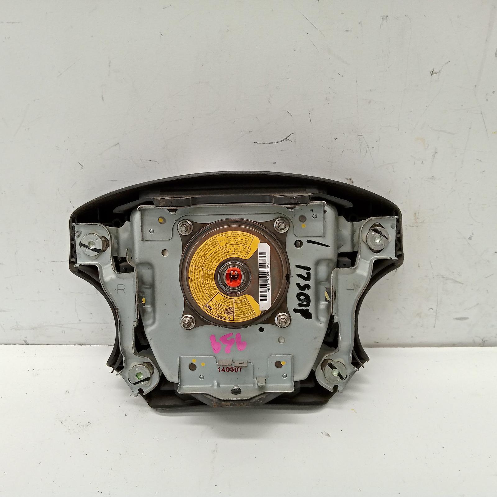Hilux Airbag Right 2005-2011 steering wheel,black,non audio control type,02/05-06/11 00017823 #473381