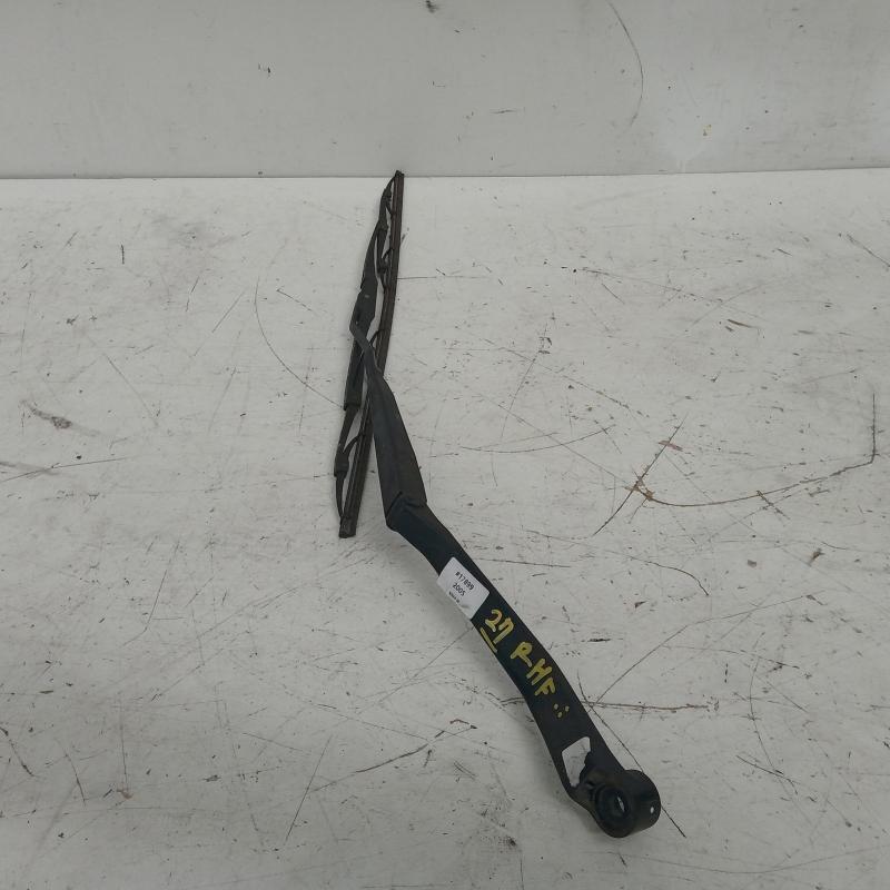 wiper arm
