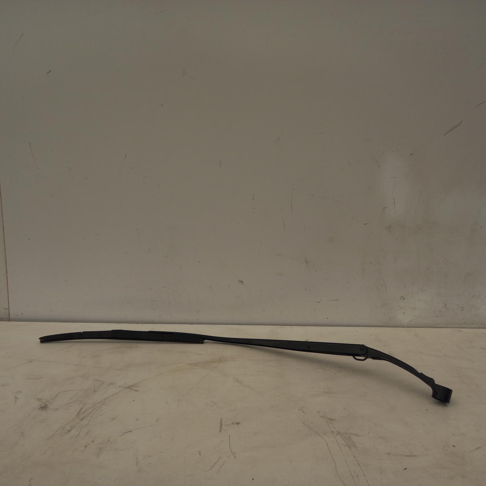 Odyssey Wiper Arm 2009-2013 front (rh side),rb,04/09-12/13 00017989 #476469