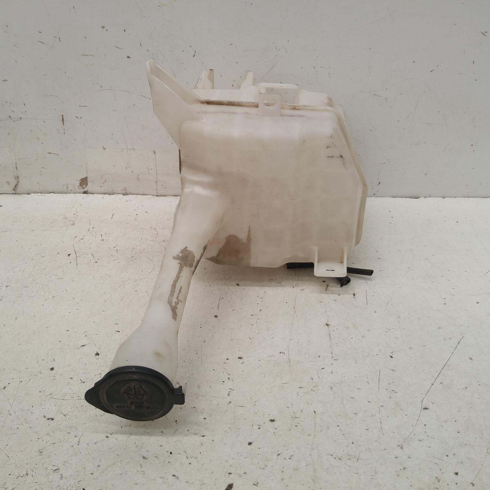 Camry Washer Bottle 2006-2011 acv40/ahv40,06/06-11/11 00013145 #304060