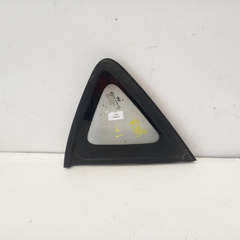 side glass rear right