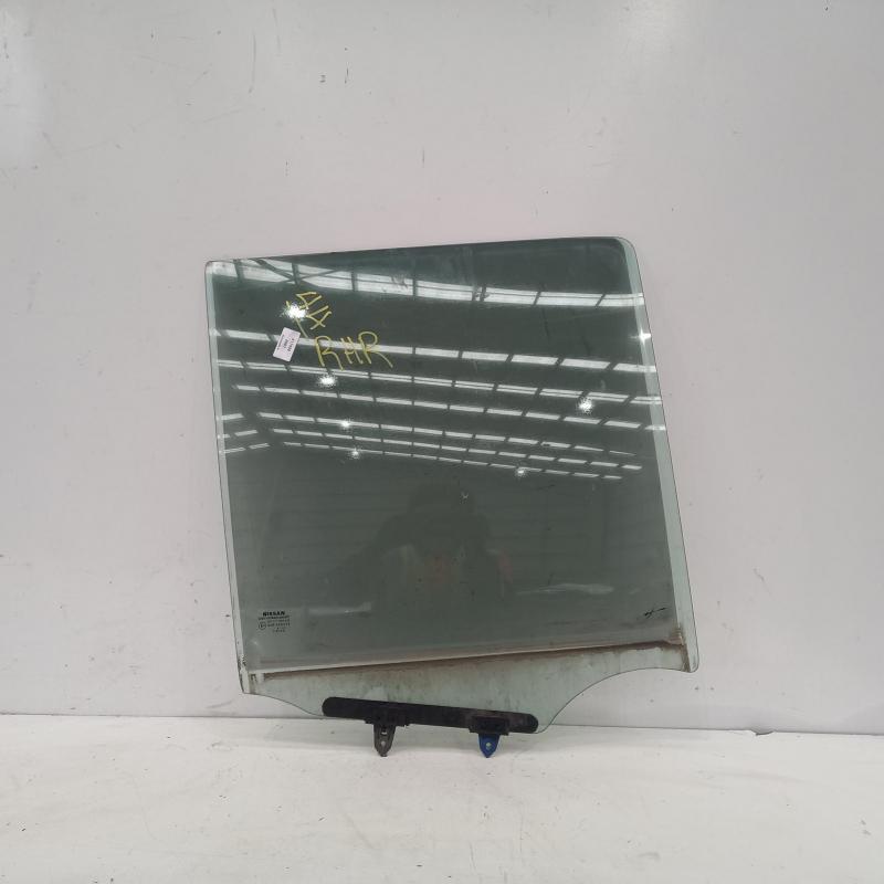 door window rear right