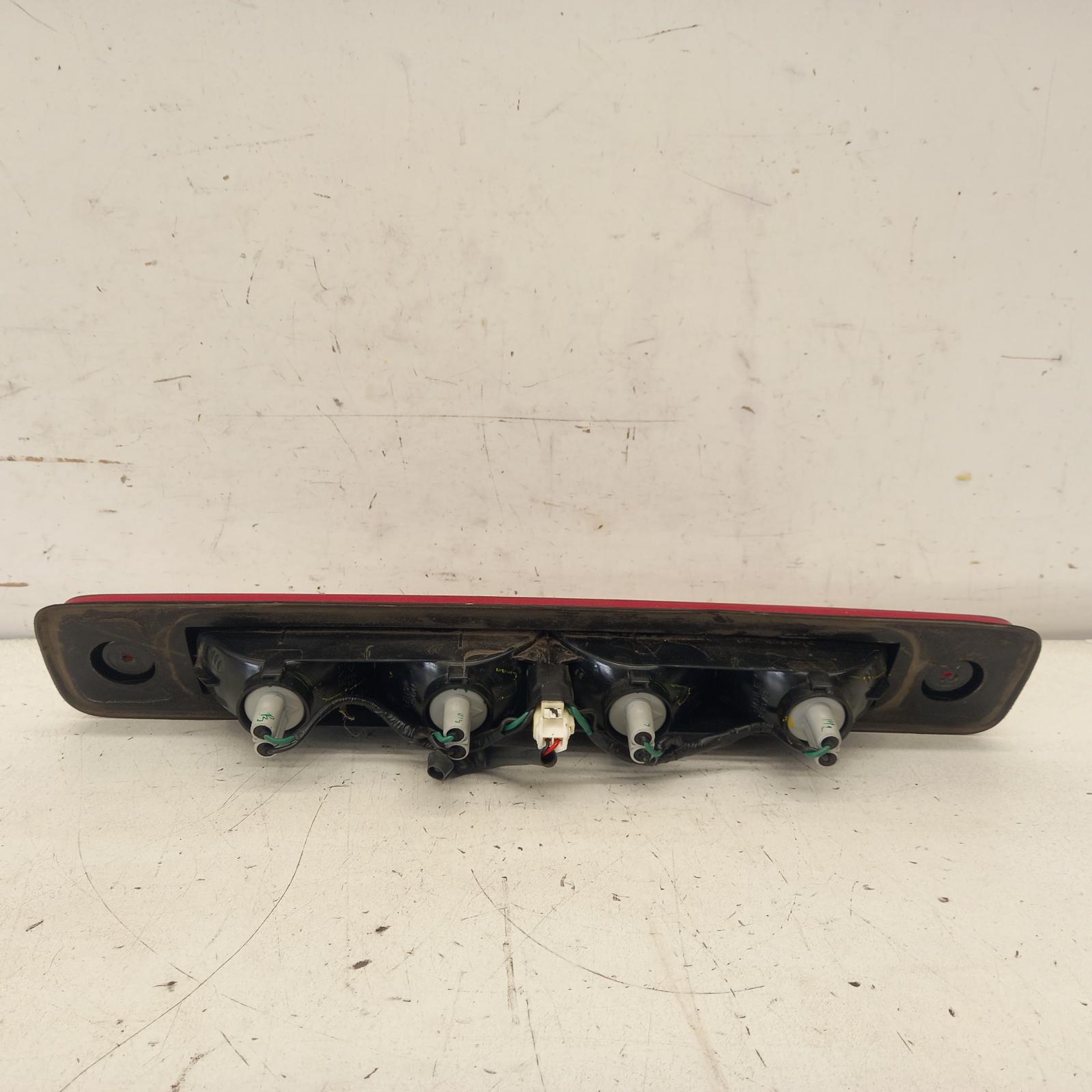 Dmax High Level Stoplight 2012-2020 rc,06/12-06/20 00014588 #480159