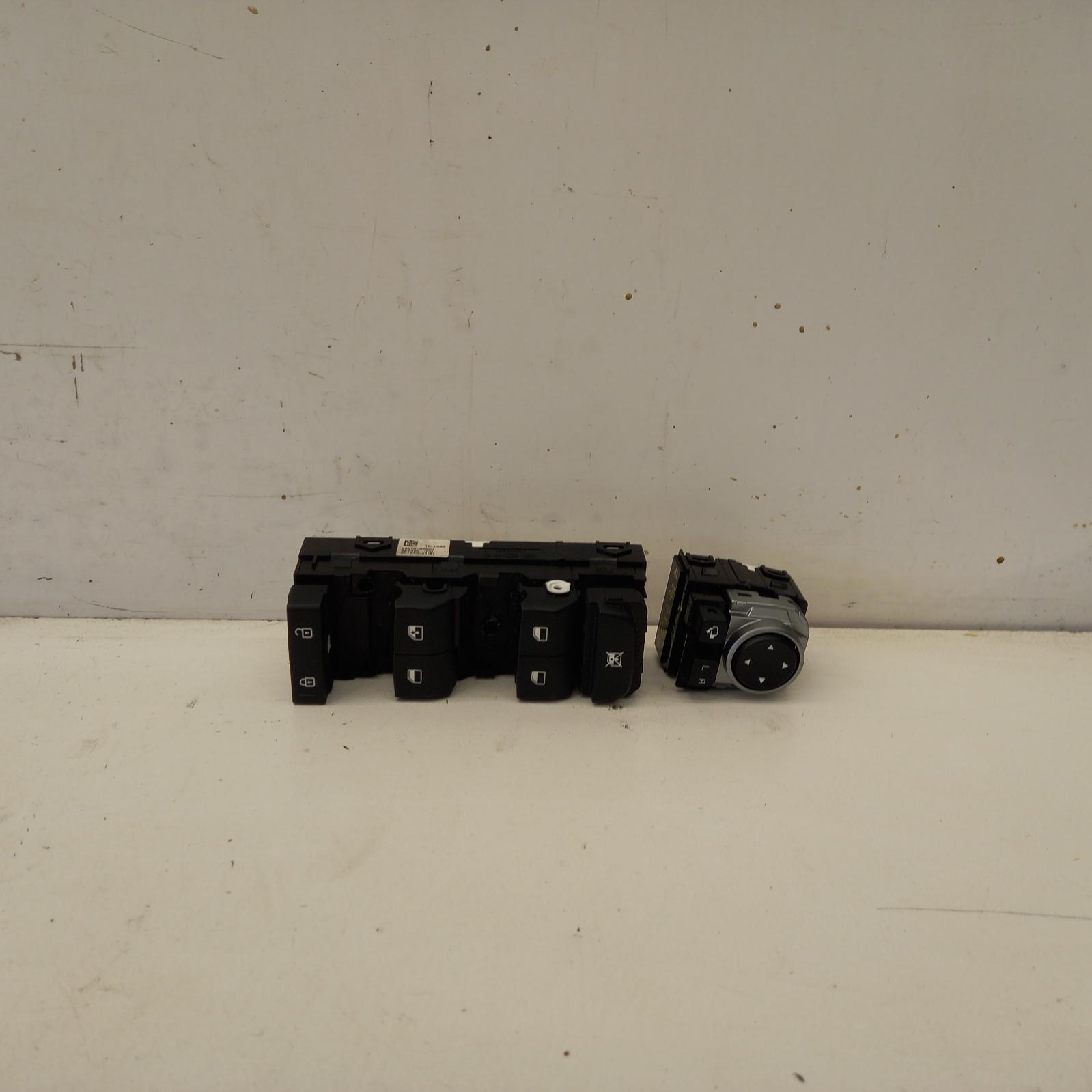 Cerato Power Door Window Switch 2018-2022 rh front (master switch),bd,sedan/hatch,04/18- 00017713 #481848