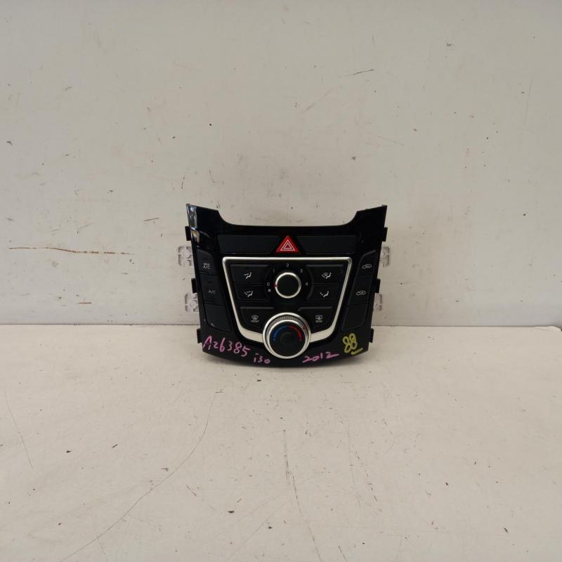 heater/aircon controls