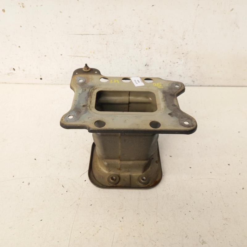 bar reinforcement/bracket front