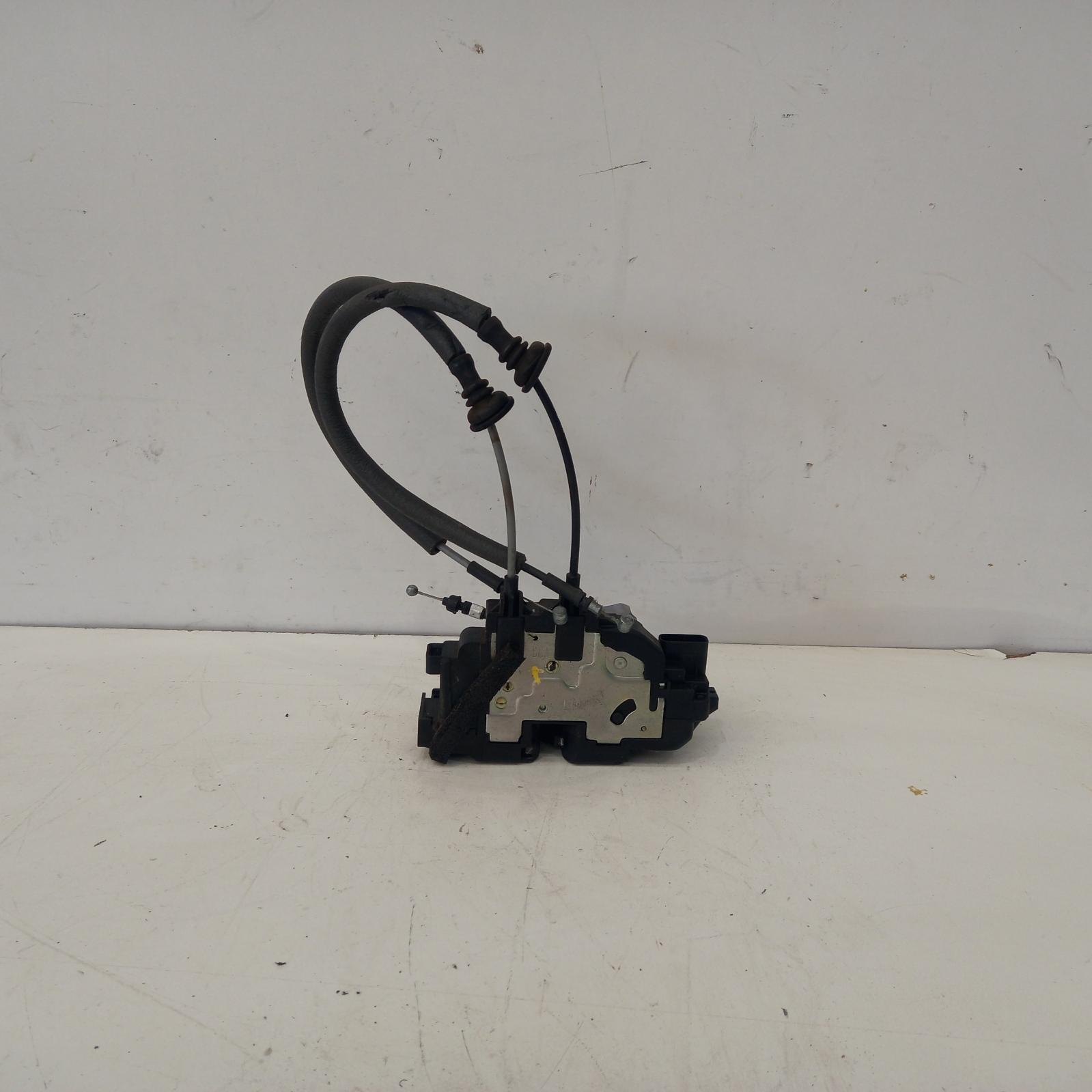 Santa Fe Door/boot/gate Lock 2005-2012 left front door lock,cm,11/05-06/12 00017865 #482799