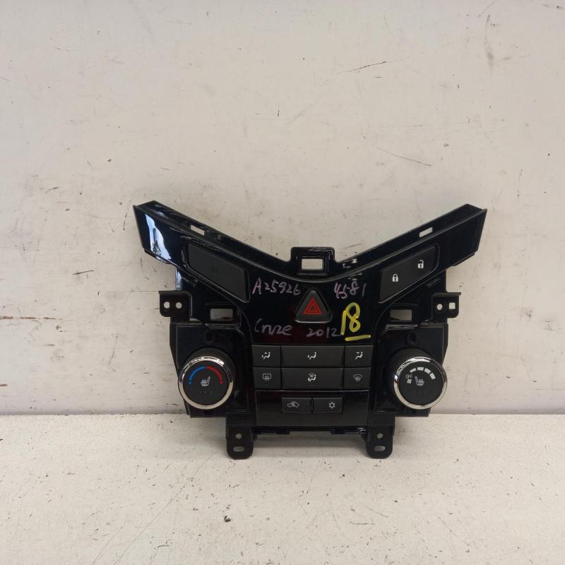 heater/aircon controls