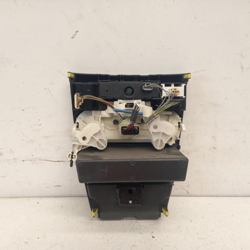 heater/aircon controls